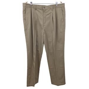 NWT Dockers W42xL32 OG Khaki 100% Cotton Pleated Permanent Crease No Wrinkle